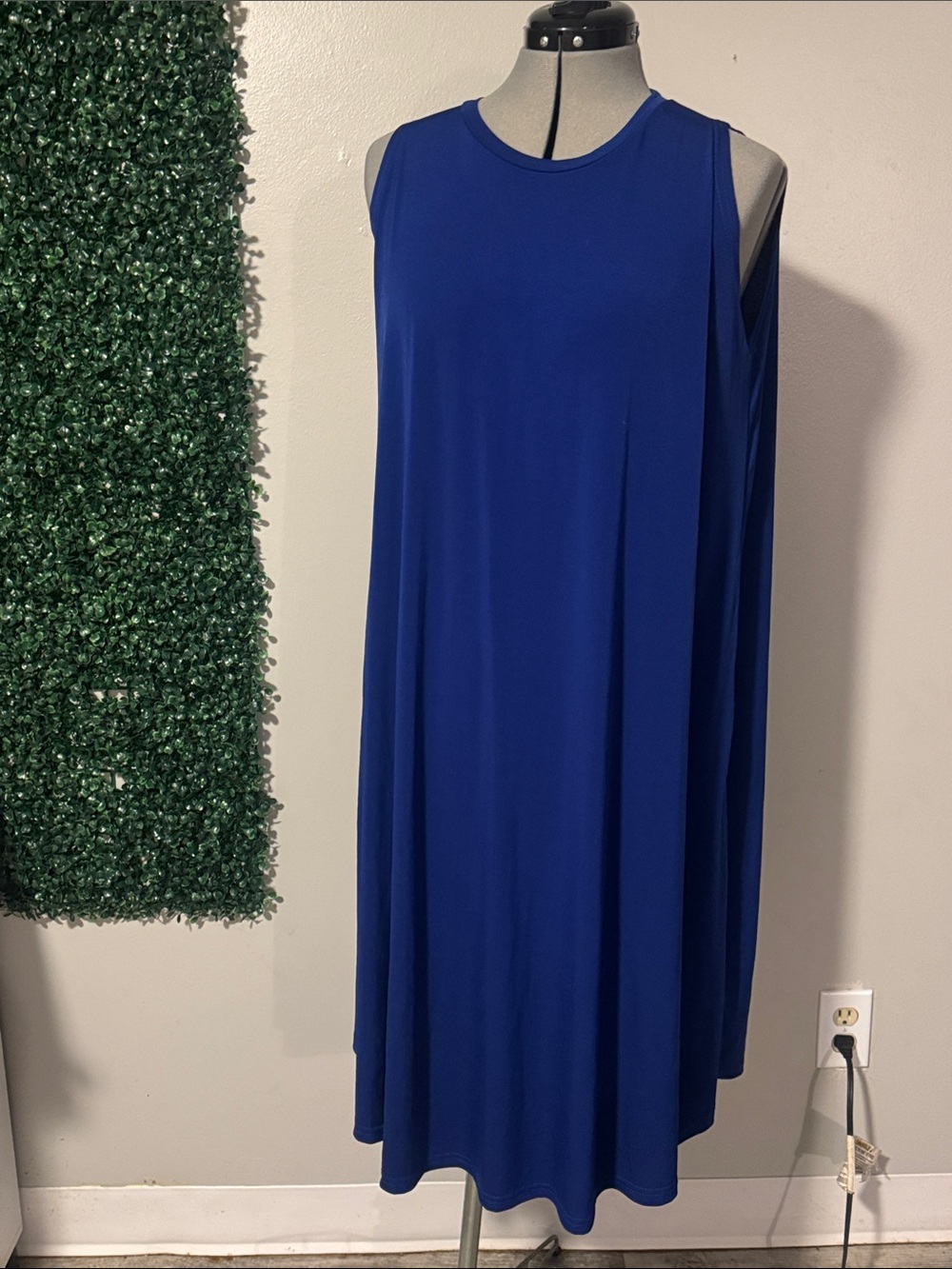 lime made in Korea Sleeveless Royal Blue Midi Swing Dress -
